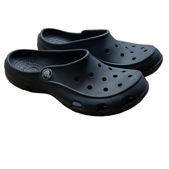 EUC Navy Blue Crocs Feminine Non-Clunky Slip On Clogs - Size W5/J2 - Rare Style! - Picture 1 of 9